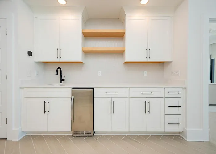 Apartment Phoenix Ii 1702